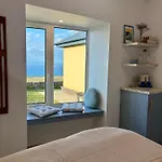 Ocean View Guestrooms Дулин