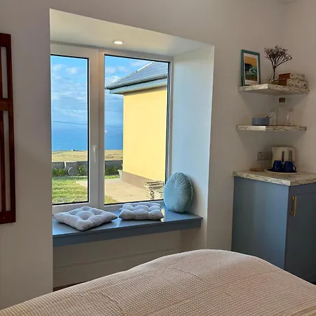 Ocean View Guestrooms Doolin