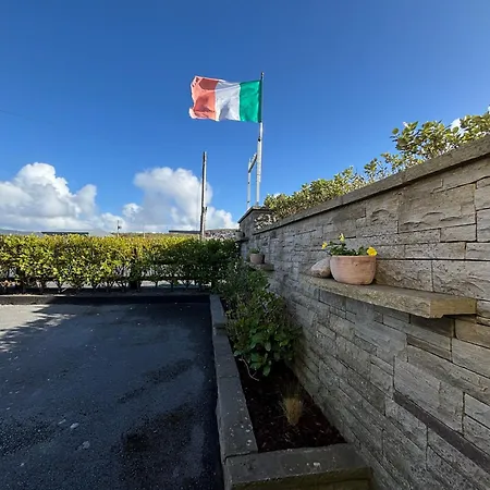Ocean View Guestrooms Doolin