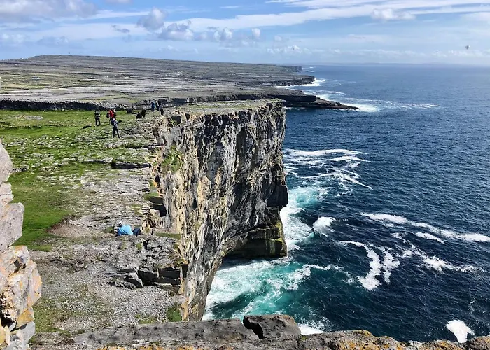 Ocean View Guestrooms 3*