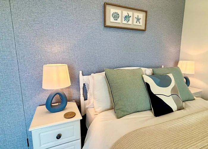 Ocean View Guestrooms 3*