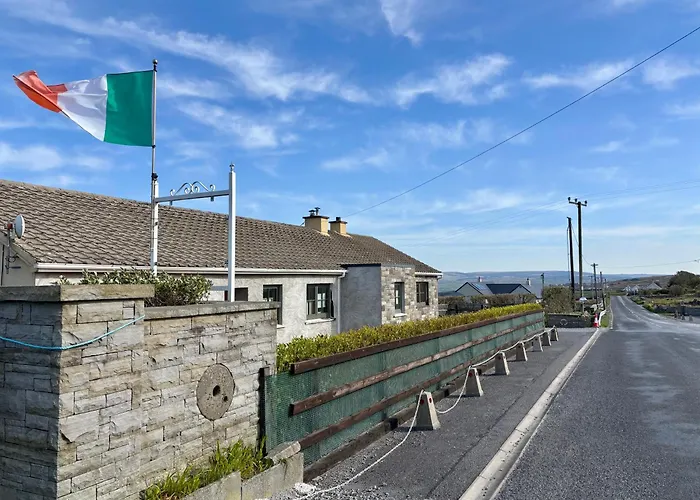 Ocean View Guestrooms 3*